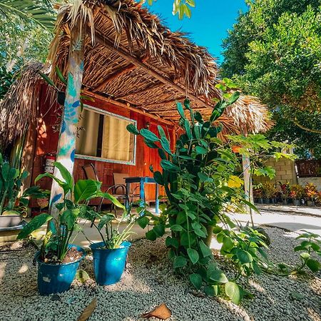 Hotel & Suites Oasis Bacalar Exteriör bild